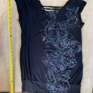 Black Daytrip Shirt w/teal/sliver design